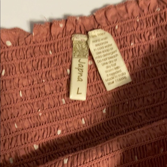 Off the shoulder top - Picture 3 of 4